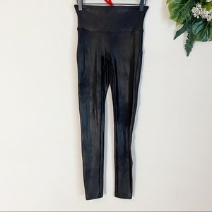 Spanx Coated Leggings size M